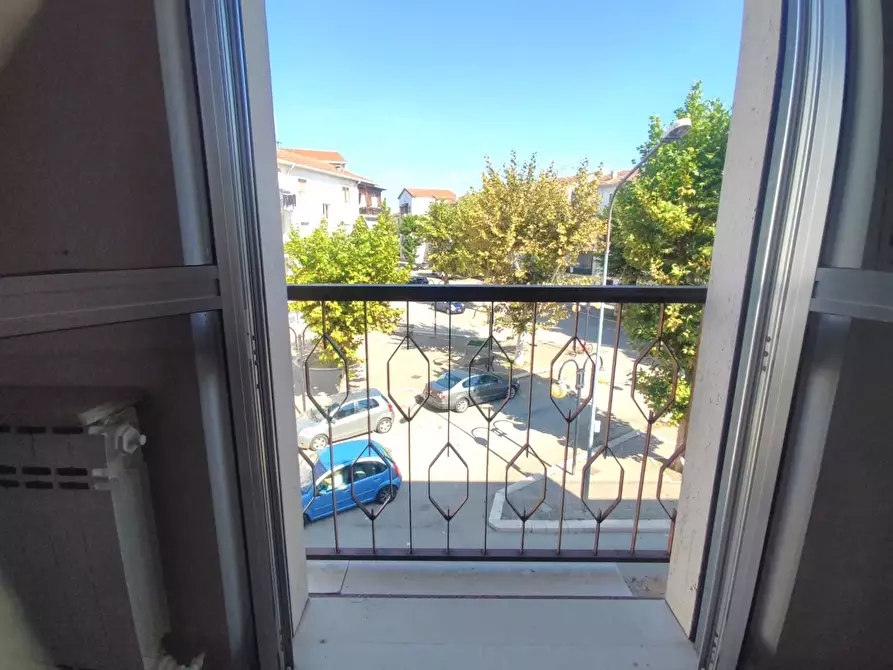 Immagine 11 di Appartamento in vendita  in Via GIULIO CESARE a San Severo