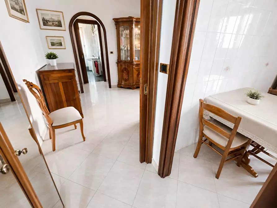 Immagine 10 di Appartamento in vendita  in Via Cardinal Grampi, 121 a Roma
