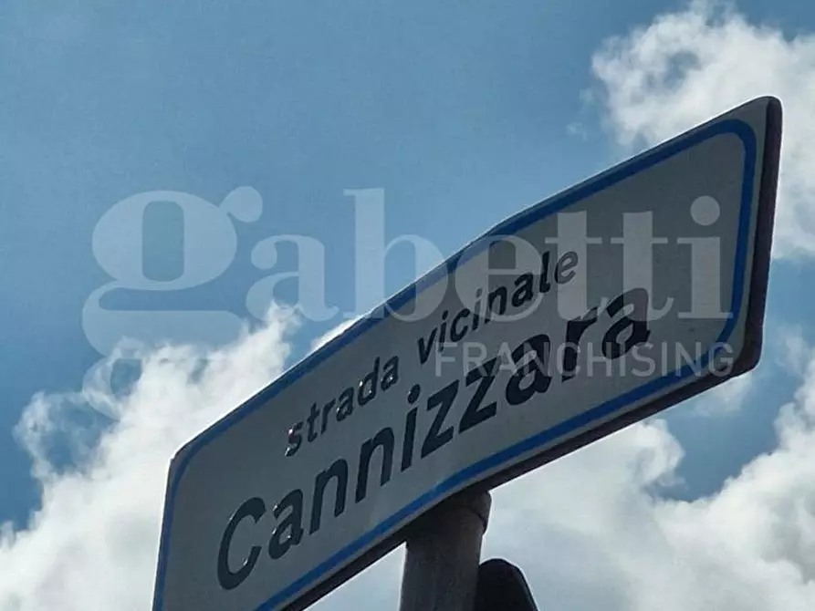 Immagine 21 di Villa in vendita  in Via P F Quattro a Monreale