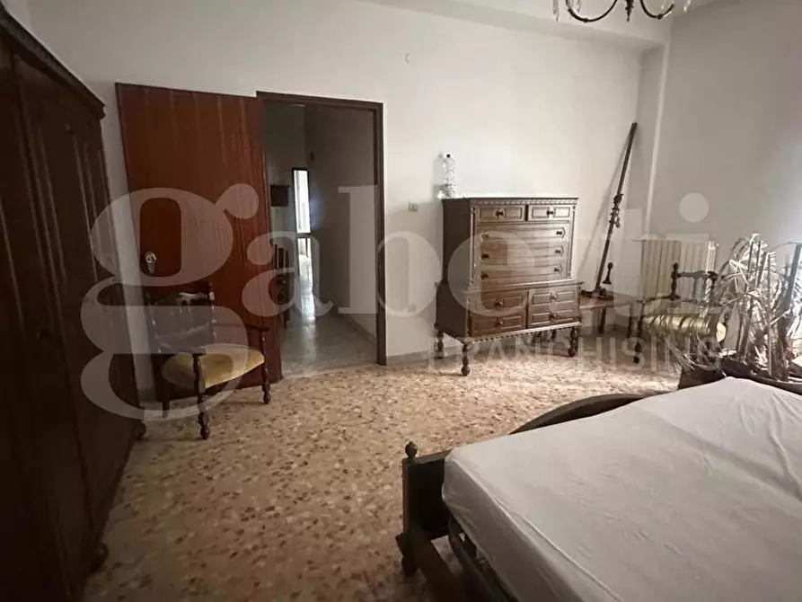 Immagine 14 di Appartamento in vendita  in Via Viterbo a Ostuni