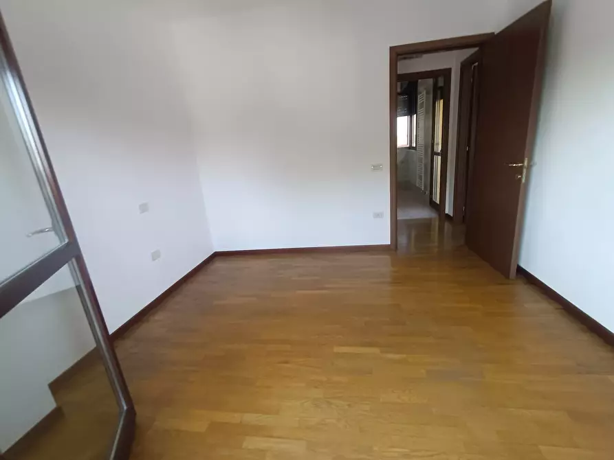 Immagine 7 di Appartamento in vendita  in Via Roma, 166 a Longare