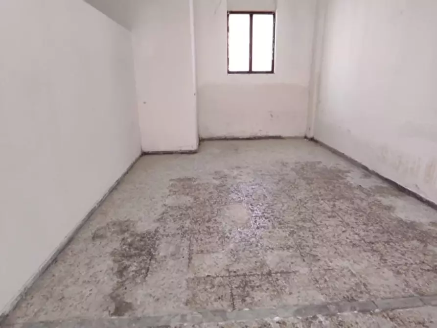 Immagine 3 di Negozio in affitto  in Via SICILIA a San Severo