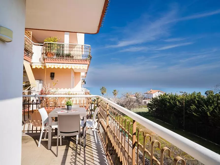 Immagine 19 di Appartamento in affitto  in Via Zara a Trani