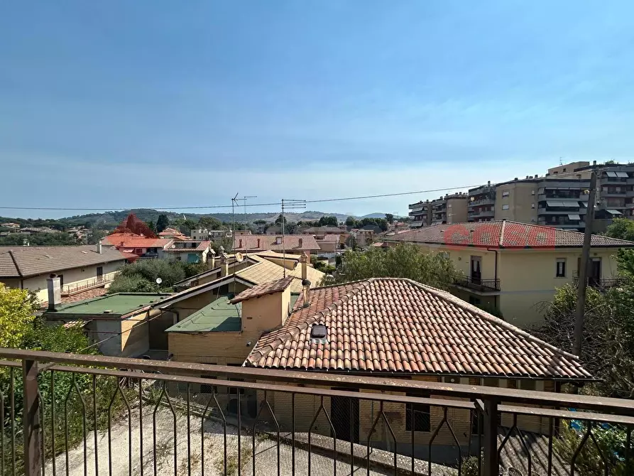 Immagine 8 di Appartamento in vendita  in Via Vecchia di Marino a Grottaferrata