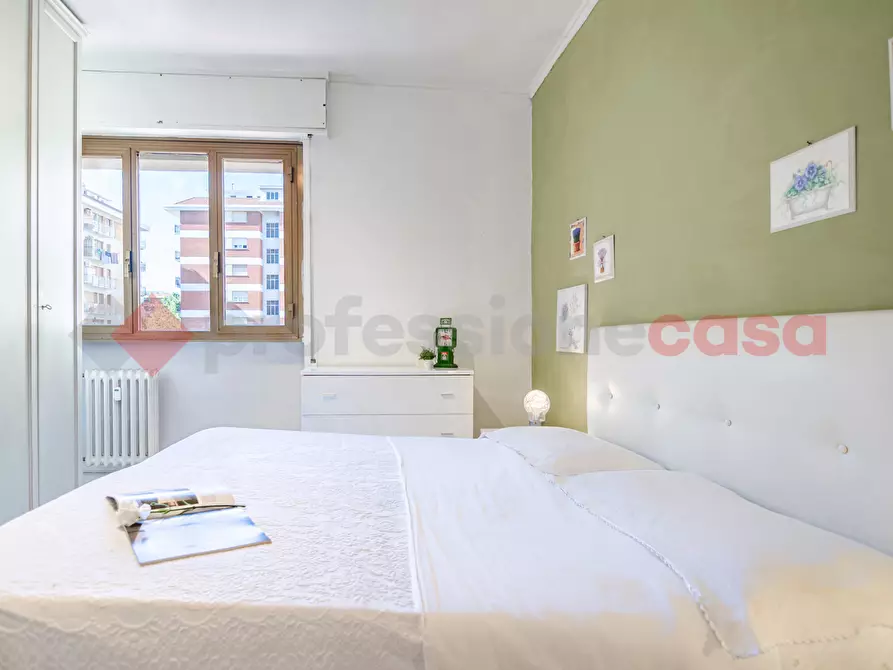 Immagine 9 di Appartamento in vendita  in Via Marco Valerio Corvo, 156 a Roma