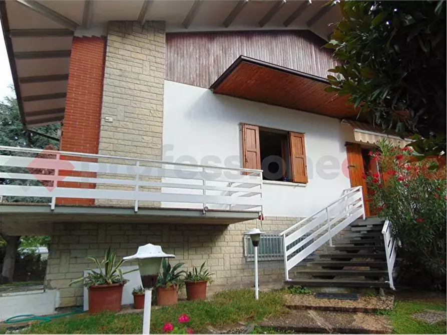 Immagine 11 di Casa bifamiliare in vendita  in Via Michelangelo Bonarroti a Scandiano