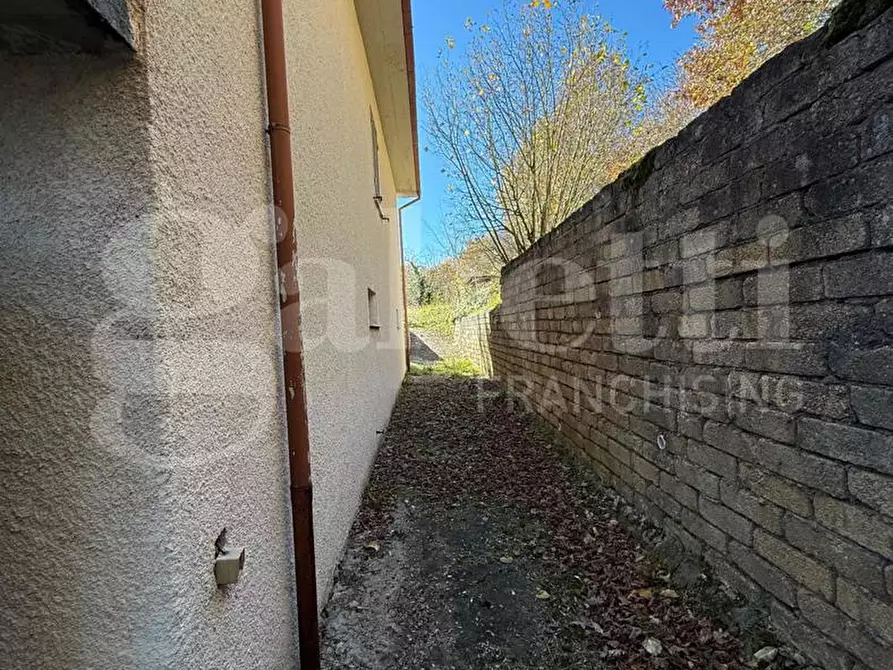 Immagine 36 di Villa in vendita  in Via capitani, 9 a Cittareale