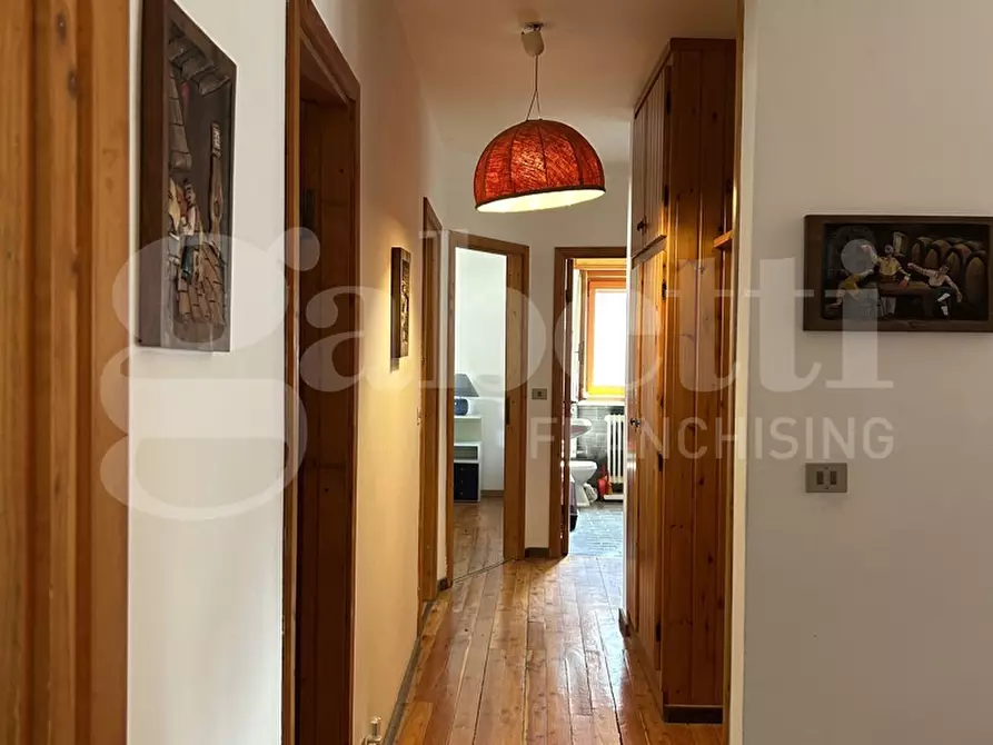 Immagine 29 di Appartamento in vendita  in Via Corno D'Aola, 5 a Ponte Di Legno