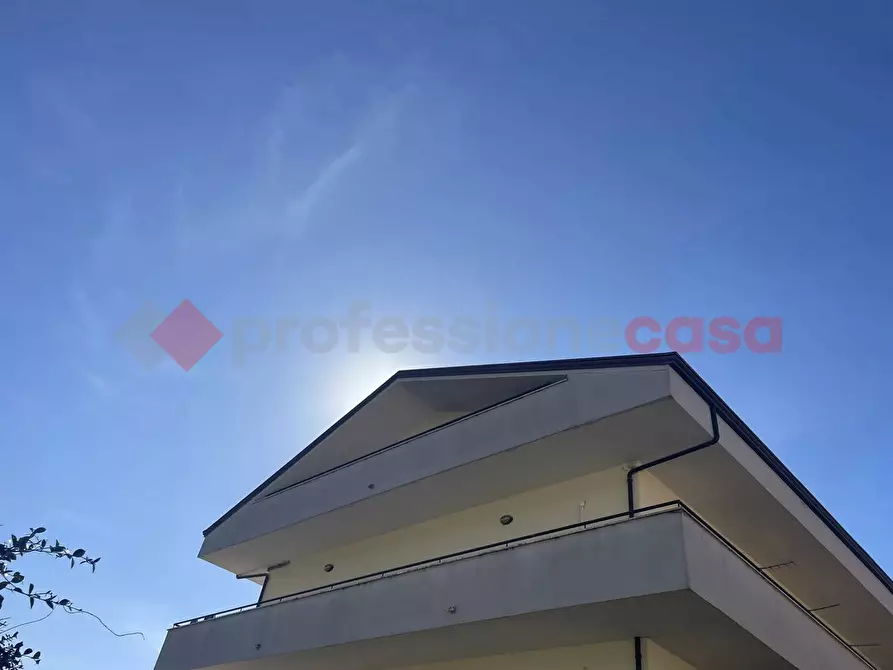 Immagine 7 di Attico in vendita  in Via Rimembranza, 0 a Vitulazio