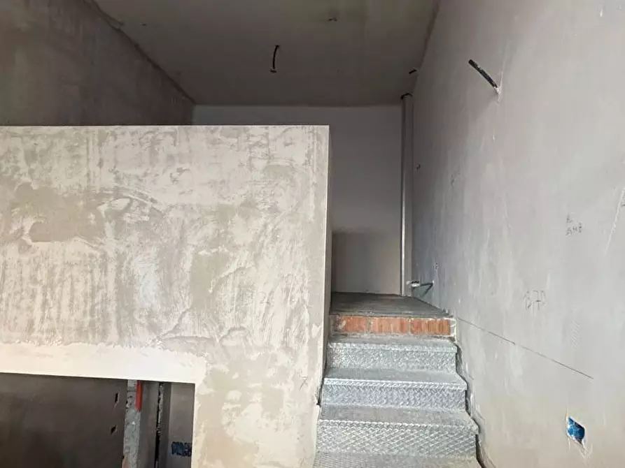 Immagine 3 di Appartamento in vendita  in Via Camillo Casarini, 4 a Bologna