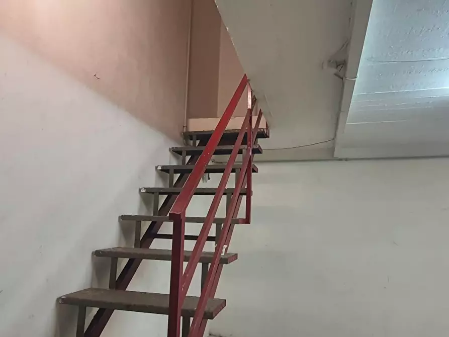 Immagine 4 di Box auto in vendita  in Via Danimarca, 52 a Palermo