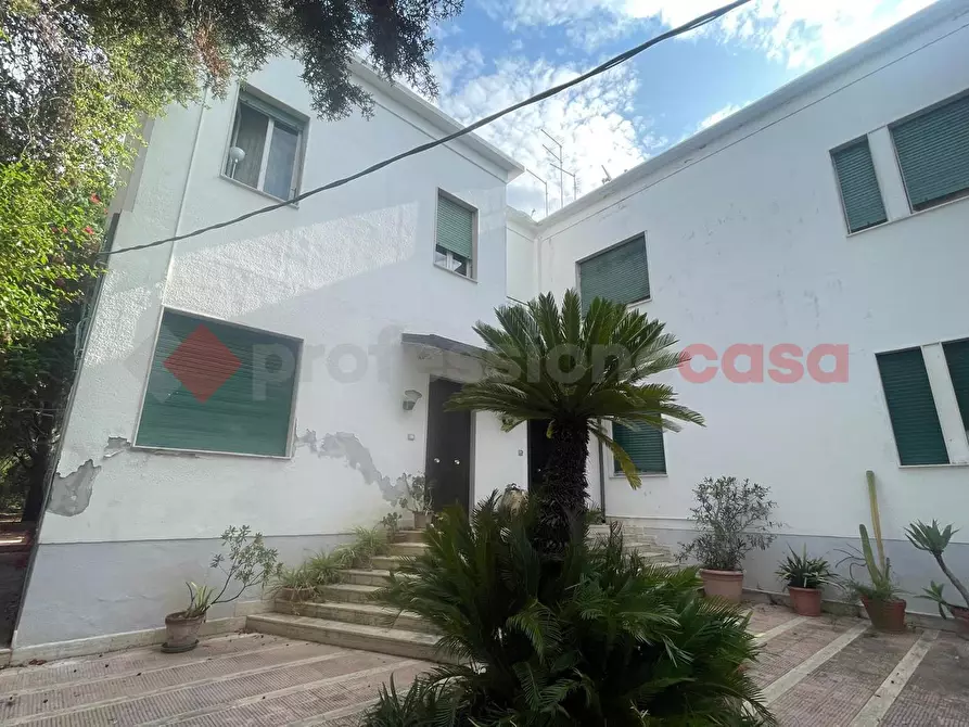 Immagine 3 di Appartamento in vendita  in Via emanuele rizzo, 18 a Siracusa