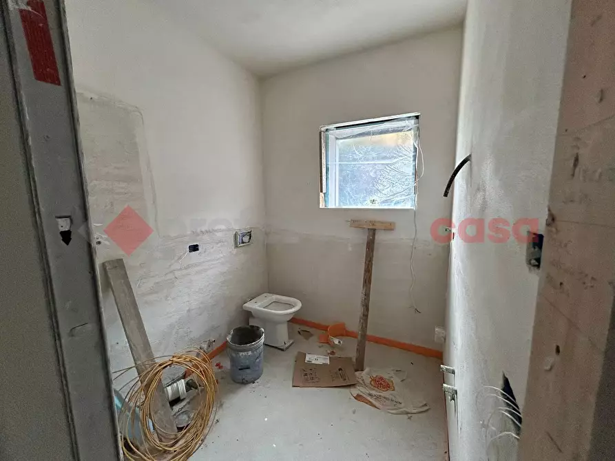 Immagine 25 di Villetta a schiera in vendita  in Via Hugo a Reggio Nell'emilia