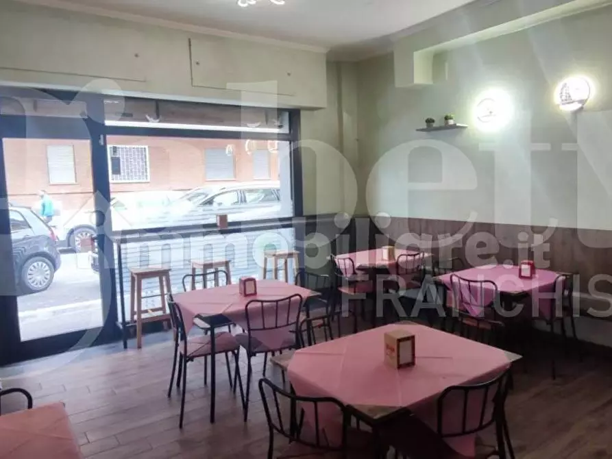 Immagine 10 di Bar / Ristorante in vendita  in Via Antonio Silvani, 37/39 a Roma