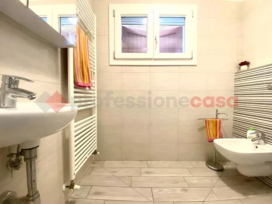 Immagine 16 di Villa in vendita  in Via martiri a Scandiano