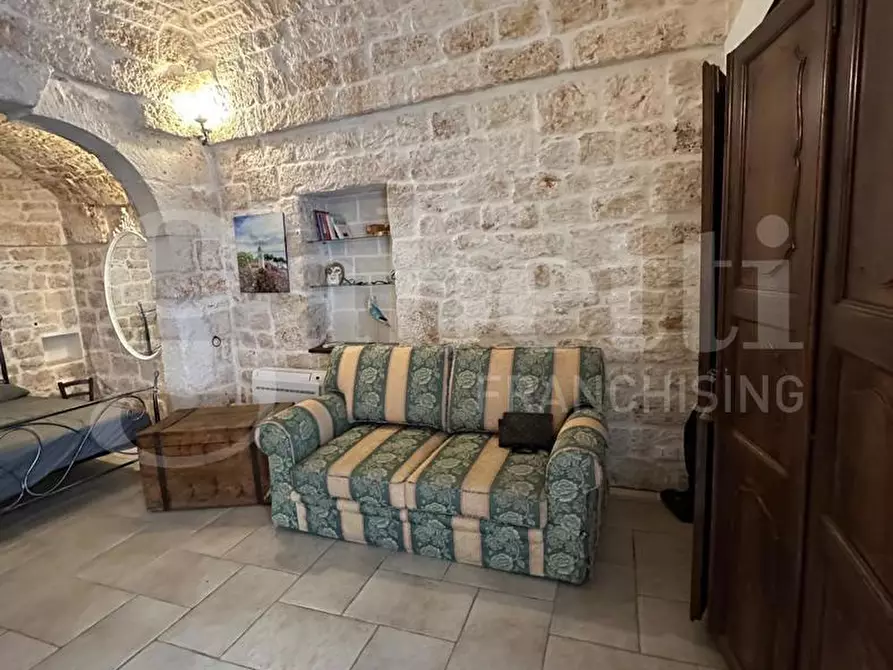 Immagine 6 di Casa indipendente in vendita  in Via Guiscardi a Ostuni