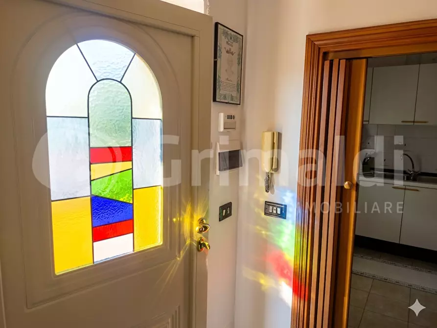 Immagine 23 di Villa in vendita  in Via ALTETA a Massa