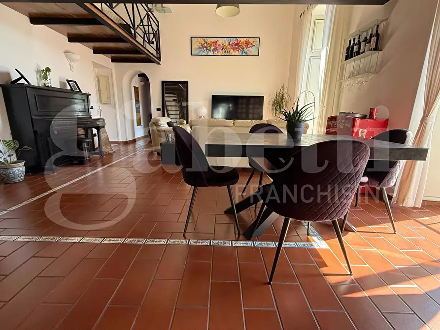 Immagine 15 di Appartamento in vendita  in Via Girolamo Santa Croce, 15 a Napoli