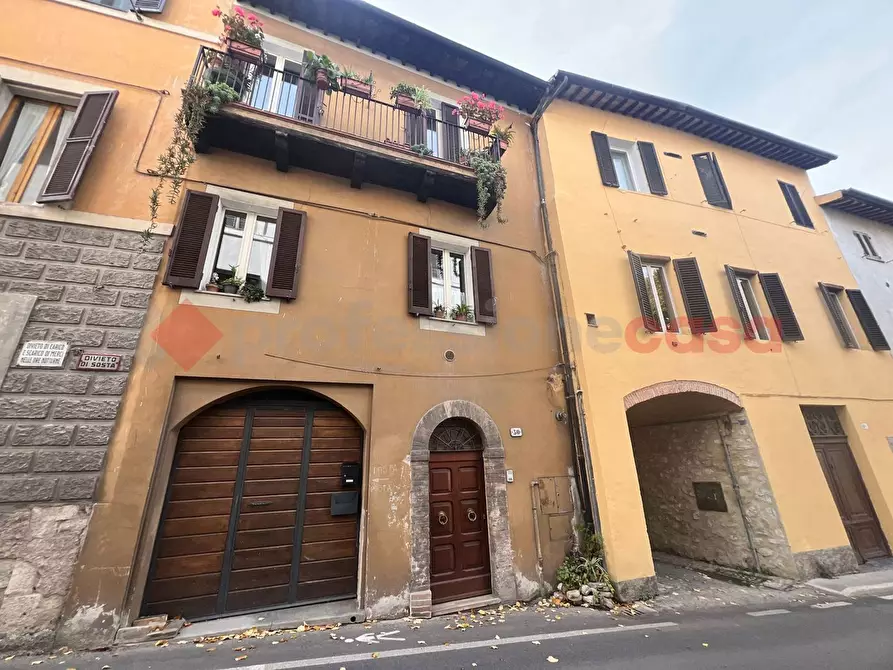 Immagine 3 di Terratetto in vendita  in Via dell'Anfiteatro a Spoleto