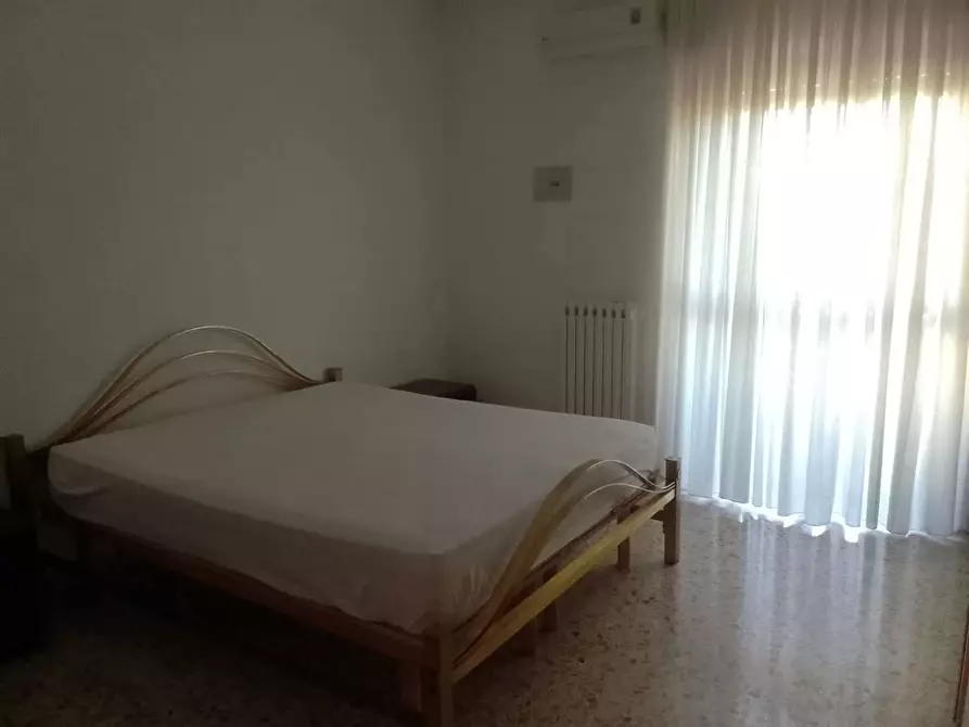 Immagine 13 di Appartamento in vendita  in Viale DELLA LIBERAZIONE, 22 a Taranto