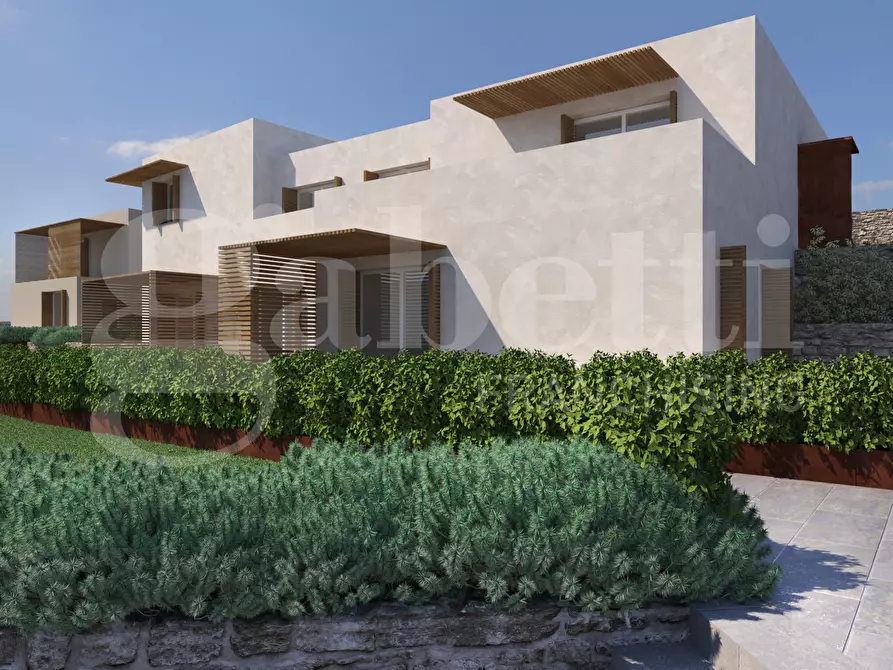 Immagine 2 di Appartamento in vendita  in Via Calvisio a Finale Ligure