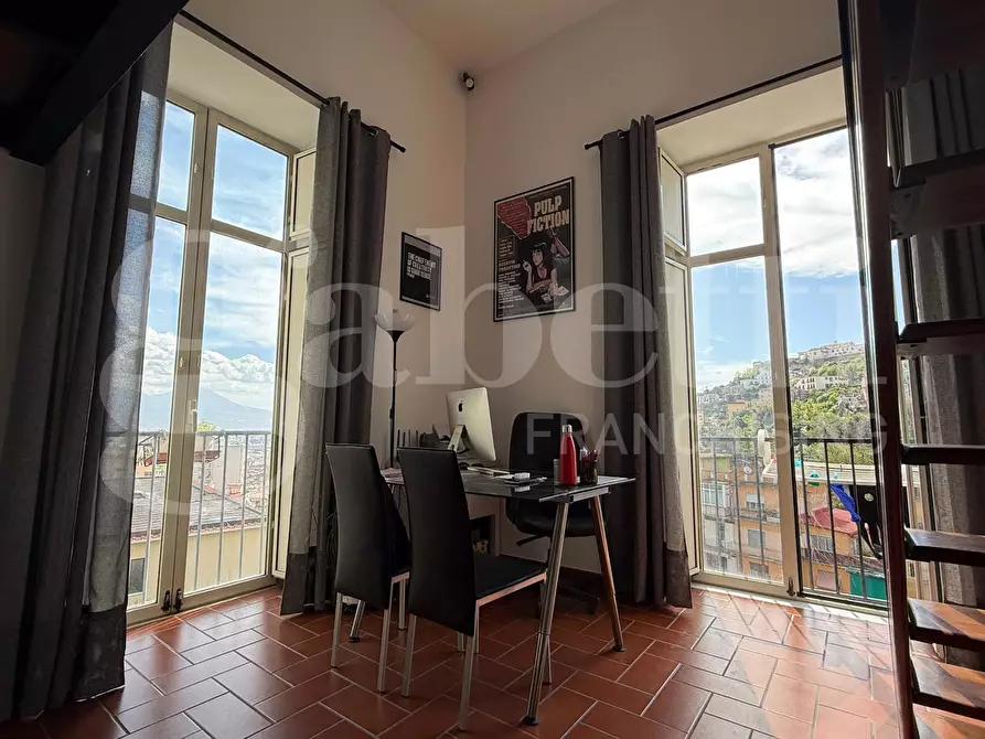 Immagine 24 di Appartamento in vendita  in Via Girolamo Santa Croce, 15 a Napoli