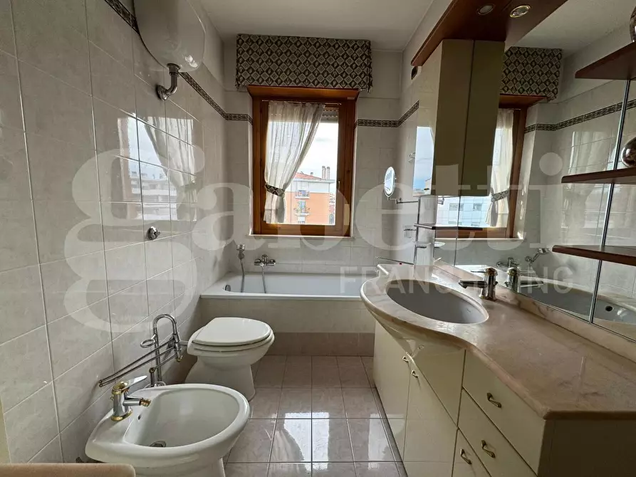 Immagine 27 di Appartamento in vendita  in Via Beniamino Segre, 15 a Roma