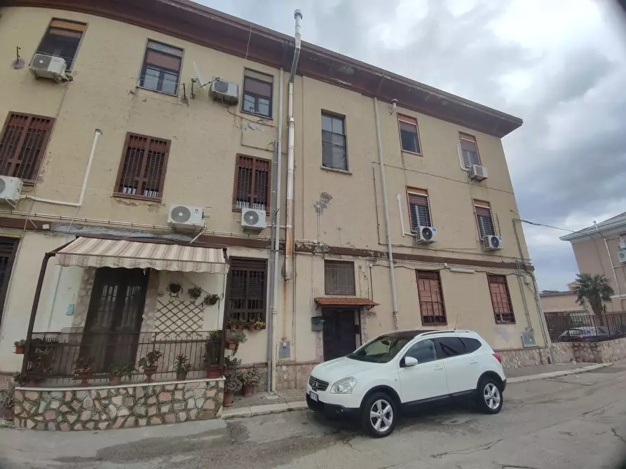 Immagine 4 di Appartamento in vendita  in Via cimarosa a Villa Literno