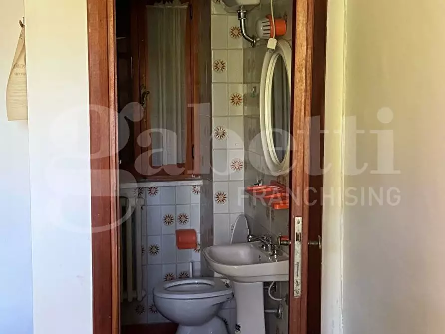 Immagine 21 di Villa in vendita  in LocalitÃ  leonini, snc a Torricella In Sabina