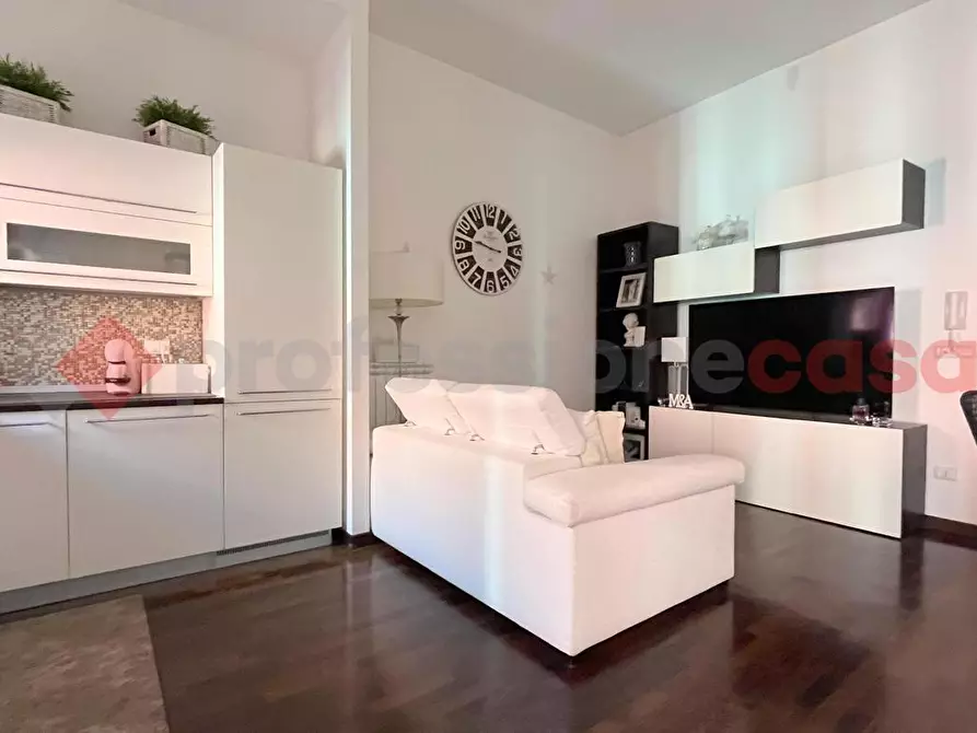 Immagine 3 di Appartamento in vendita  in Via INSANGUINE a Monopoli