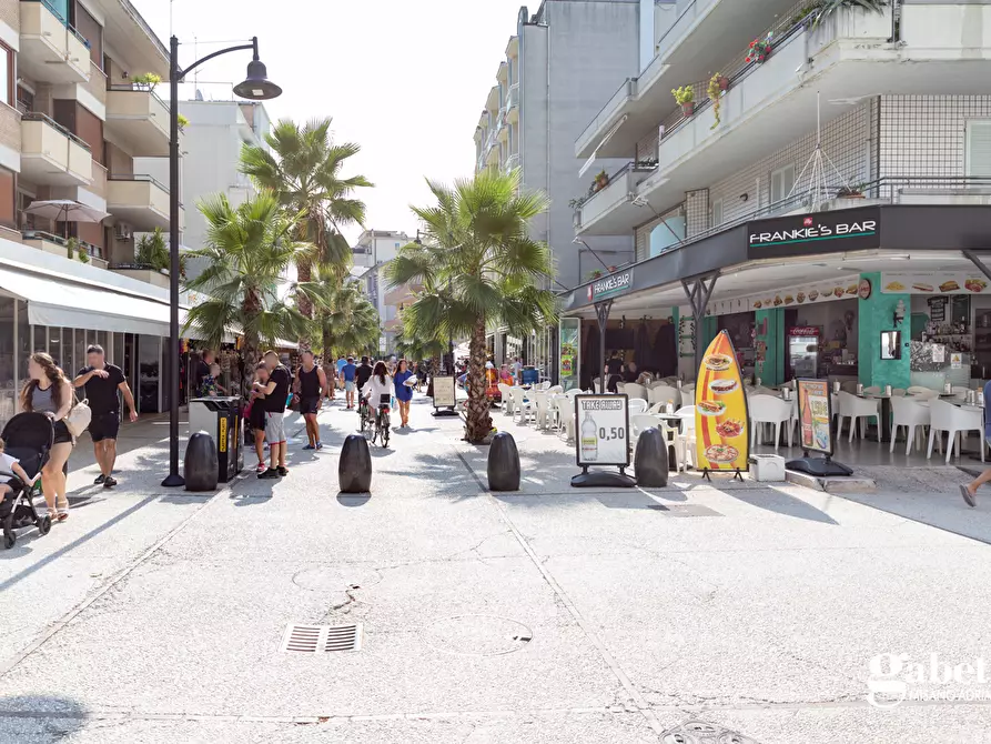 Immagine 19 di Bar / Ristorante in vendita  in Via Dante a Cattolica