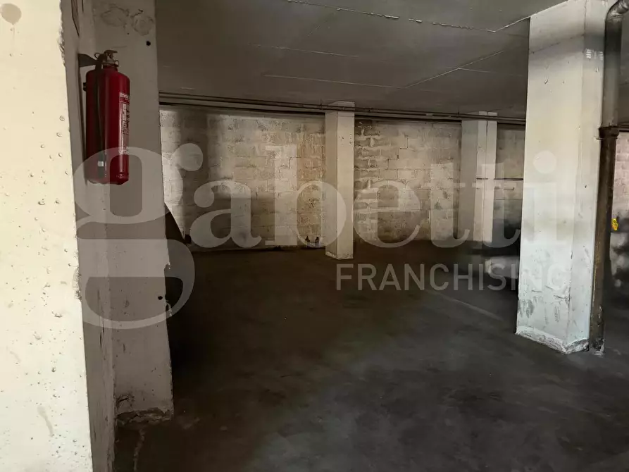 Immagine 6 di Appartamento in vendita  in Via Petrioli, 10 a Roma