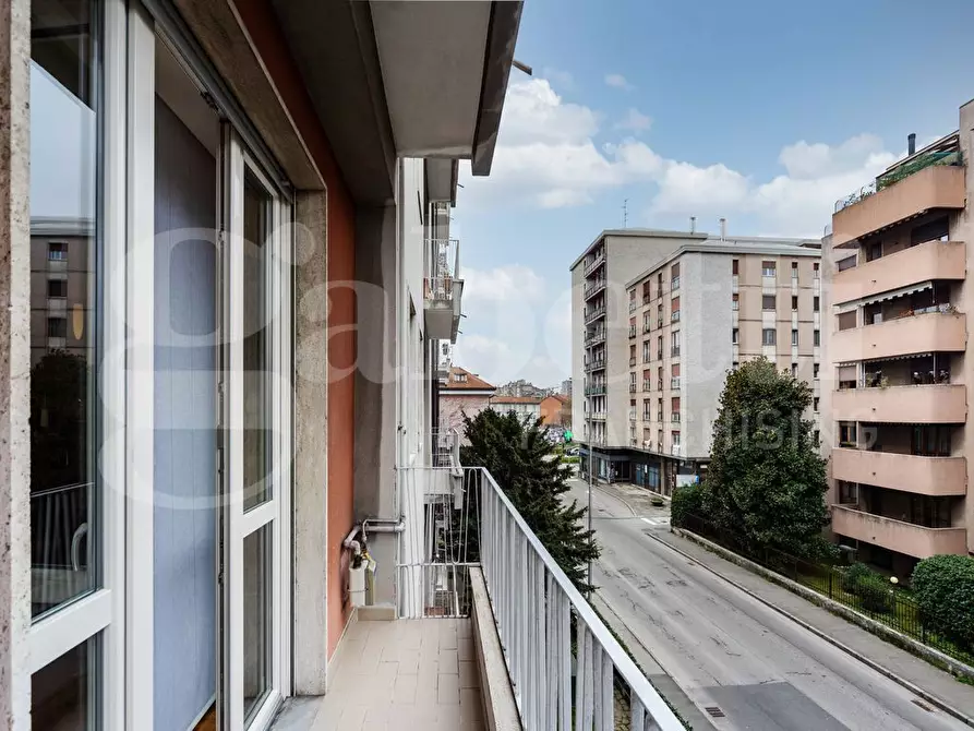 Immagine 19 di Appartamento in vendita  in Via Felice Cavallotti, 99 a Monza