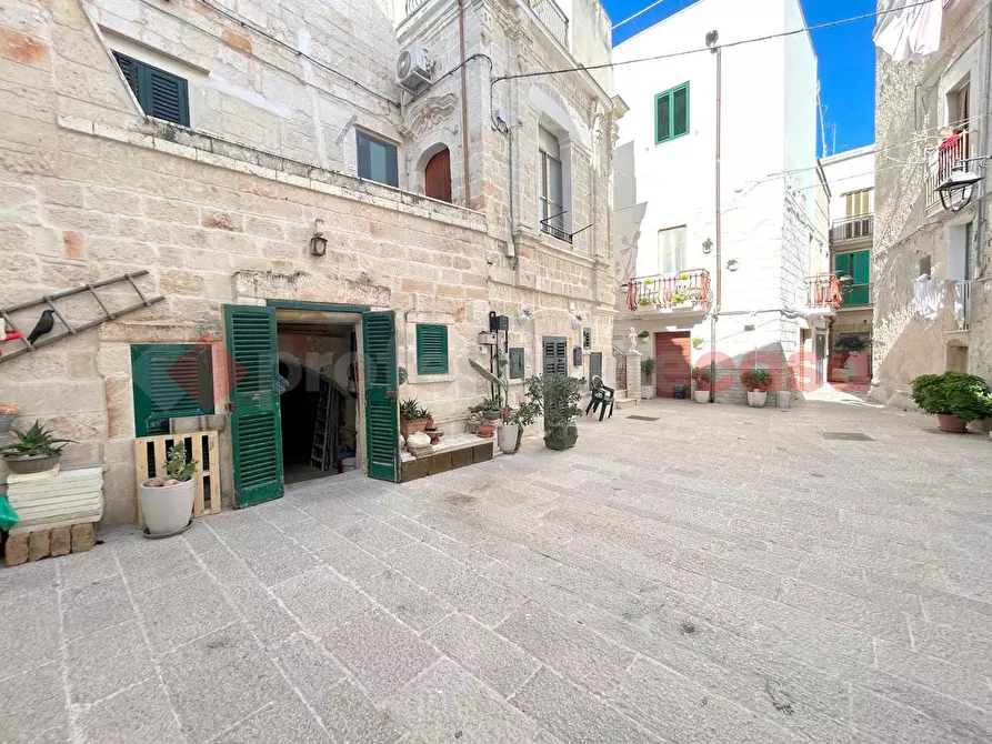 casa indipendente in vendita a Monopoli in zona Centro Storico