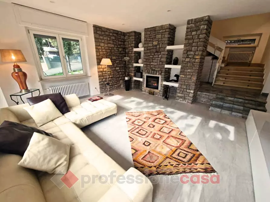 Immagine 7 di Villa in vendita  in Strada Dei Conservoni a Perugia