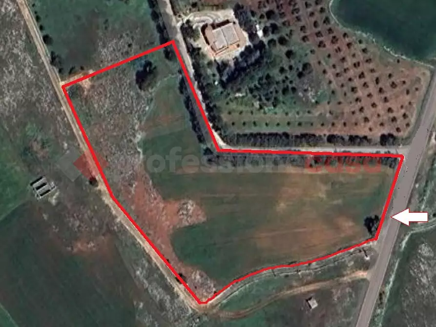 Immagine 13 di Terreno residenziale in vendita  in Via Prov.le Poggiardo-Spongano a Poggiardo