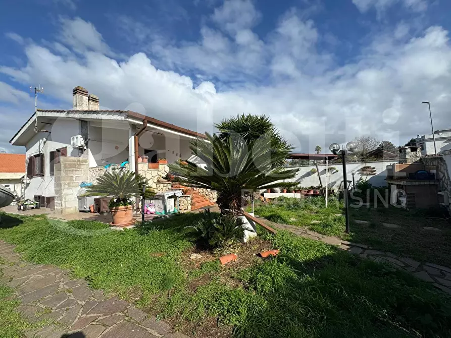 Immagine 3 di Casa trifamiliare in vendita  in Via delle mimose, 67 a a Ardea