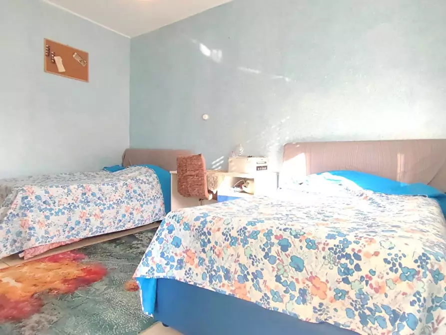 Immagine 33 di Appartamento in vendita  in Via TOGLIATTI, 11 a Locate Di Triulzi