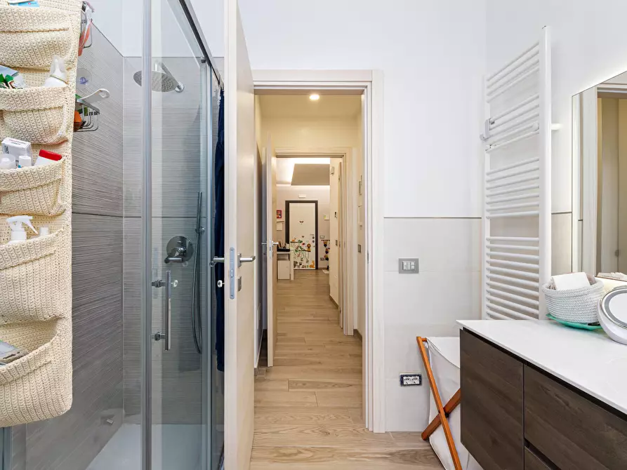 Immagine 14 di Appartamento in vendita  in Via di Dragoncello, 497 a Roma