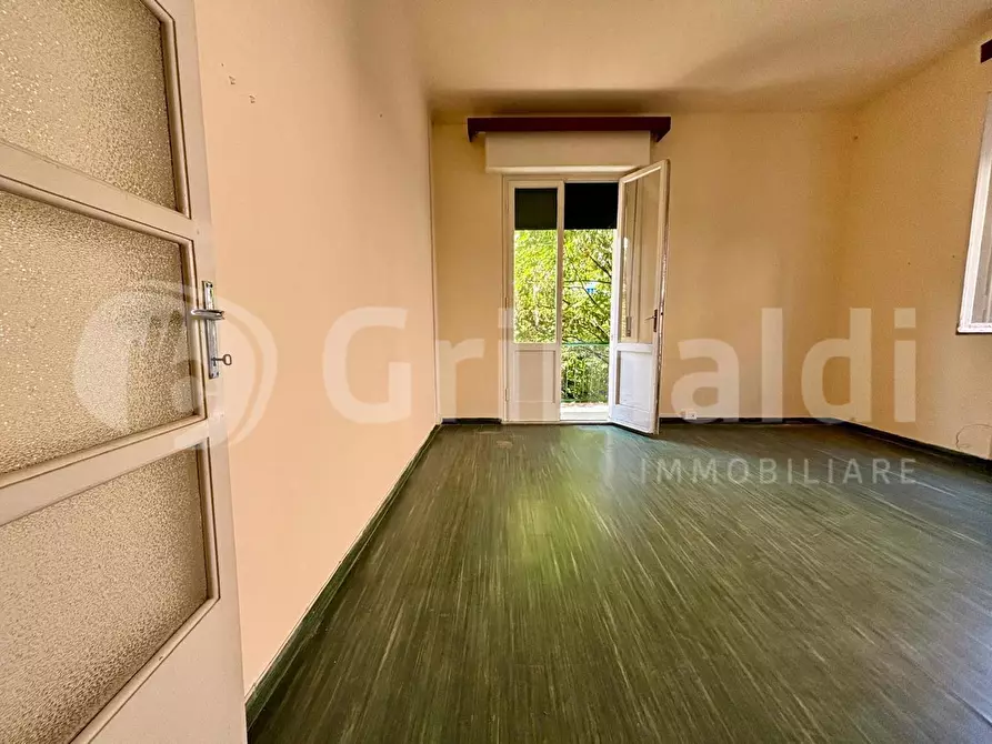 Immagine 5 di Appartamento in vendita  in Viale mameli a Livorno
