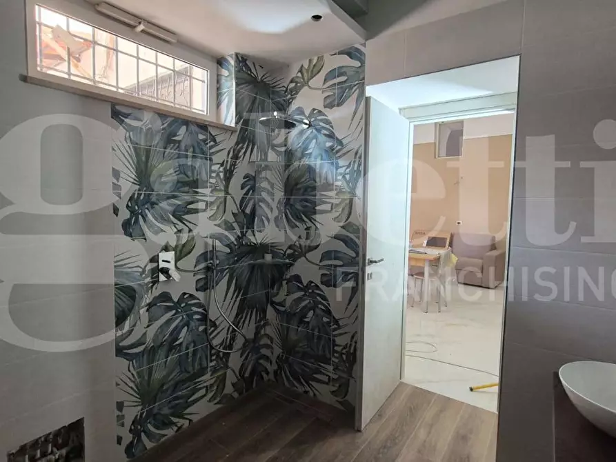 Immagine 9 di Appartamento in vendita  in Via Luigi Settembrini, 76 a Boscotrecase