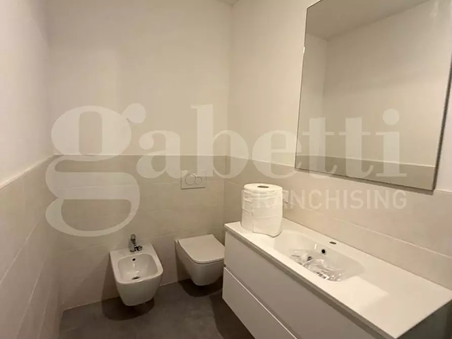 Immagine 3 di Appartamento in affitto  in Via Andrea Costa, 190 a Bologna