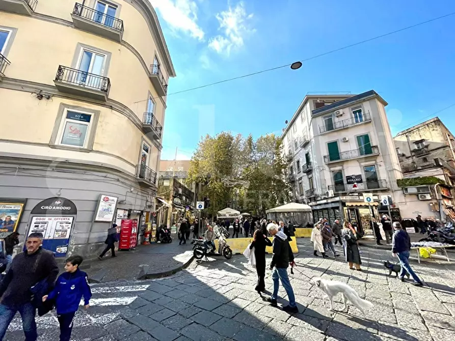 Immagine 6 di Negozio in vendita  in Via Annella di Massimo a Napoli