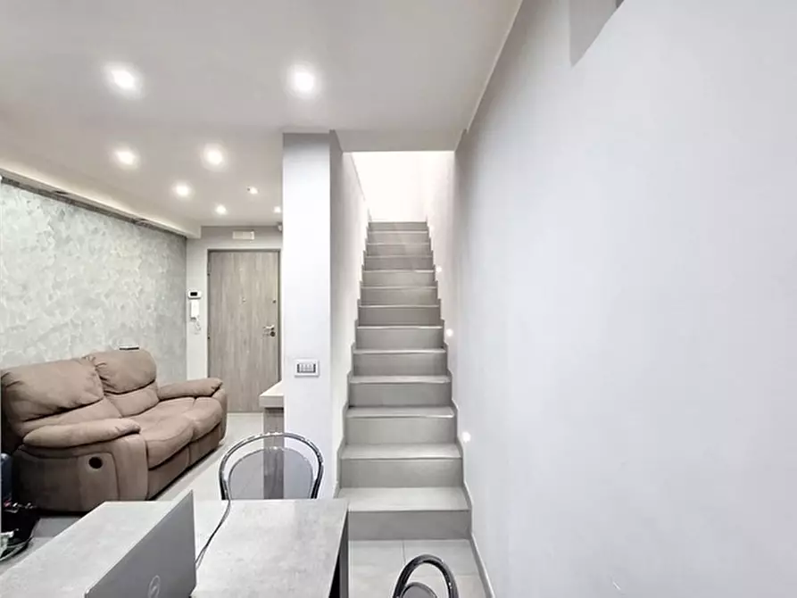 Immagine 6 di Appartamento in vendita  in Via Bartolomeo Chioccarelli a Napoli