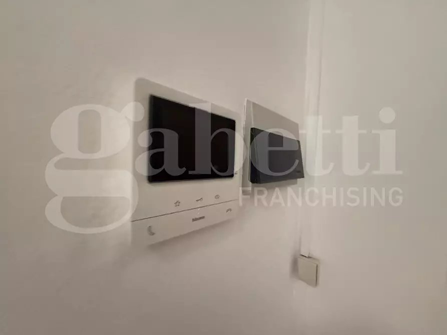 Immagine 16 di Ufficio in affitto  in Corso xxv aprile, 15 a Erba