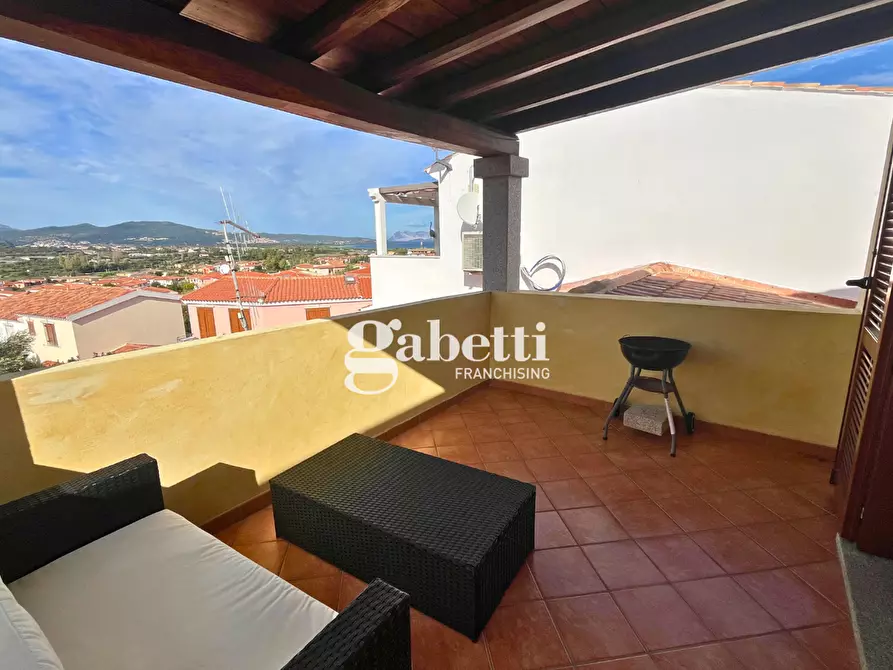 Immagine 26 di Appartamento in vendita  in Via Ulisse, 7 a Budoni