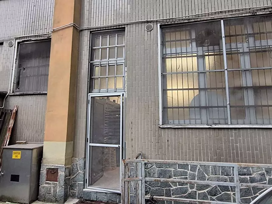 Immagine 20 di Negozio in vendita  in Via Melchiorre Delfico, 20 a Milano