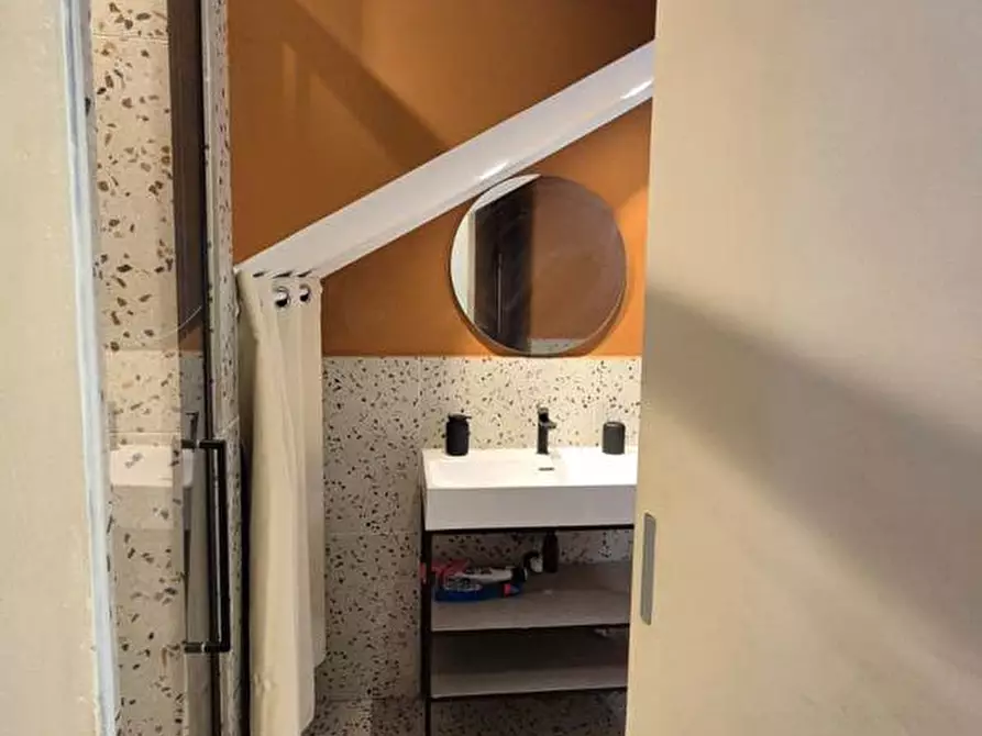 Immagine 23 di Appartamento in vendita  in Corso Umberto I, 178 a Torre Annunziata