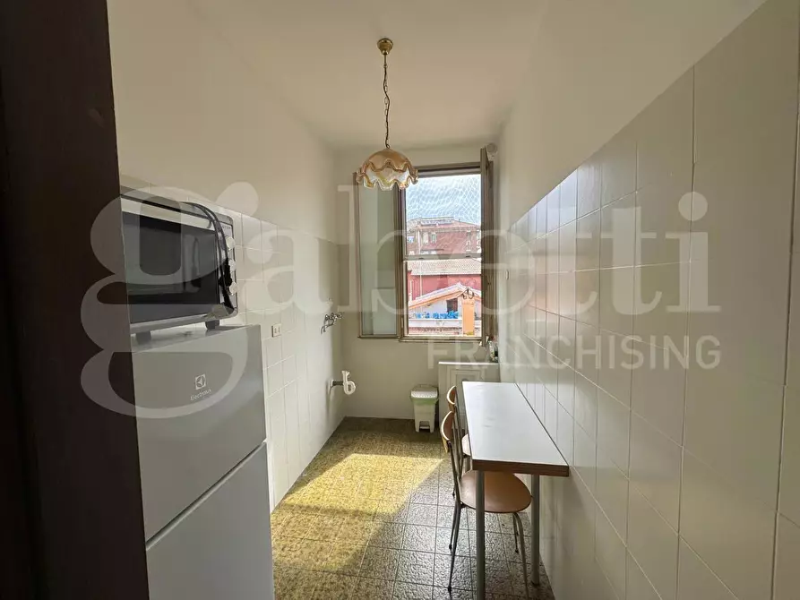 Immagine 9 di Appartamento in vendita  in Via Morlupo a Roma