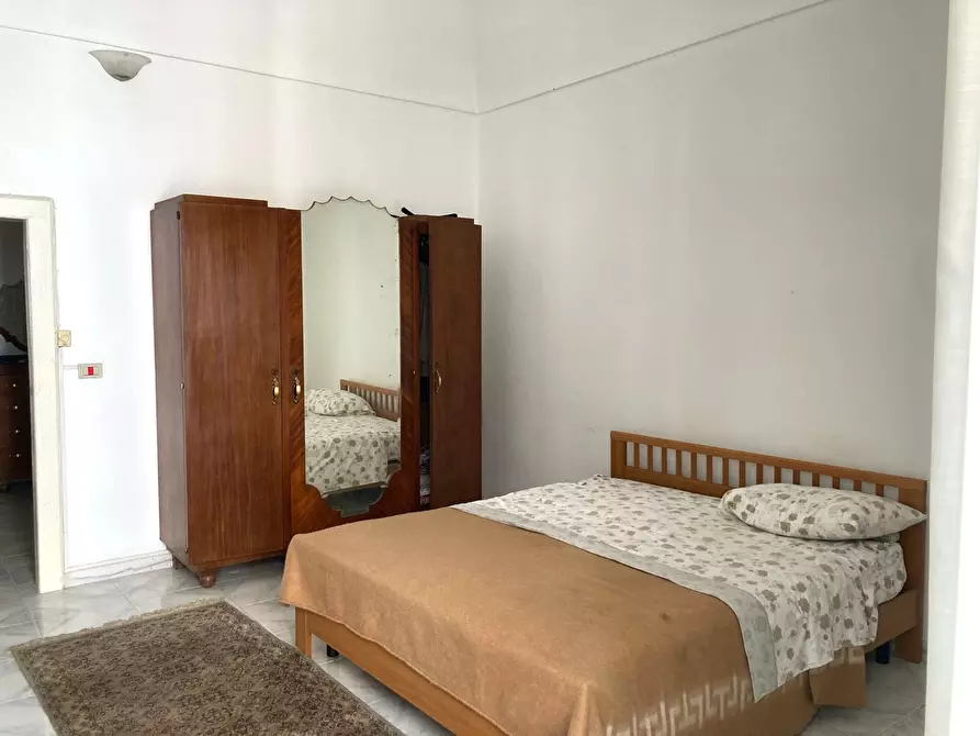 Immagine 4 di Casa indipendente in vendita  in Via Vincenzo Monti, 6/8 a Torremaggiore
